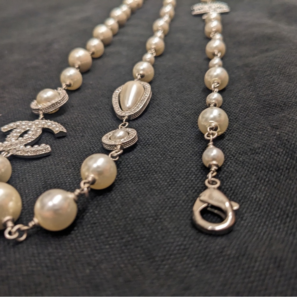 Chanel Authentic Long Faux Pearl Necklace - Picture 10 of 15